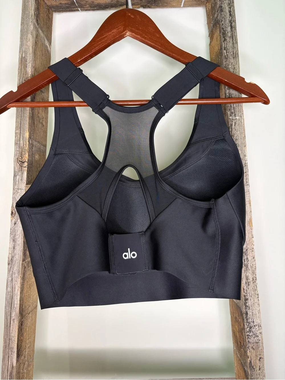 ALO Yoga Women's Black Mesh Back High-Support Sports Bra